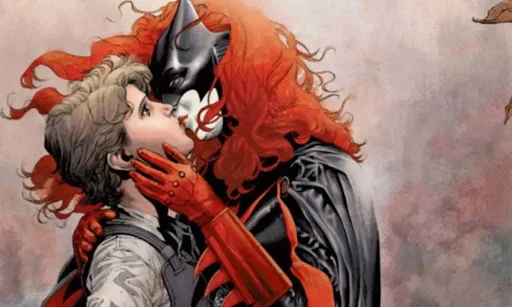 5 Superhero LGBT Di Komik Yang Harus Kamu Ketahui, Diantaranya Miss America dan Iceman
