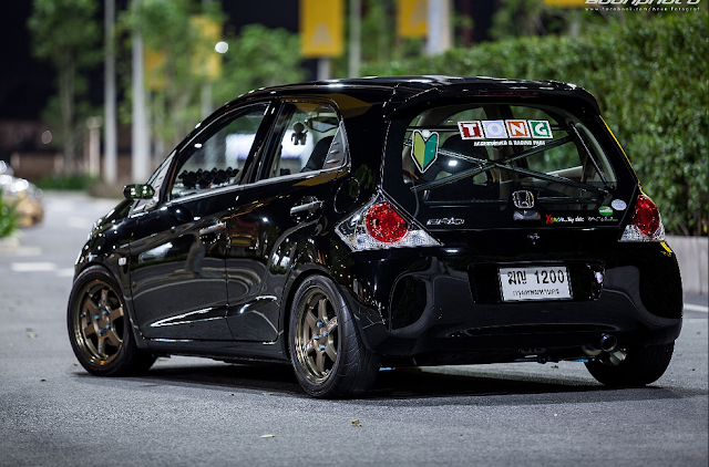 Foto Modifikasi Mobil Honda Jazz Ceper