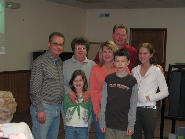 Uncle Dick, Aunt Jean, Lisa, Ritchie, Brandon, and Amanda