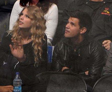 taylor swift and taylor lautner dating. +and+taylor+swift+dating