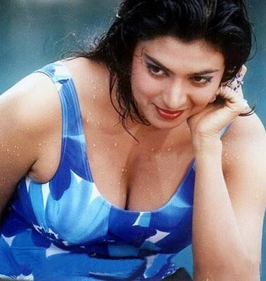 Indian Celebrity on Boob Never Seen Before   Indian Celebrities   Filmi Gallery Forums