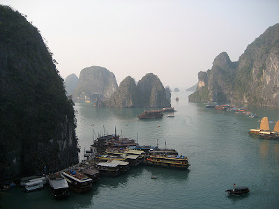 Tempat Wisata Indah Ha Long Bay - Vietnam