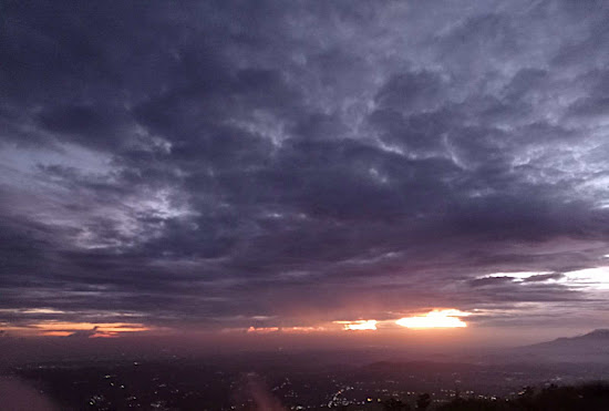 bukit sikendil sikatok canggal kabupaten temanggung