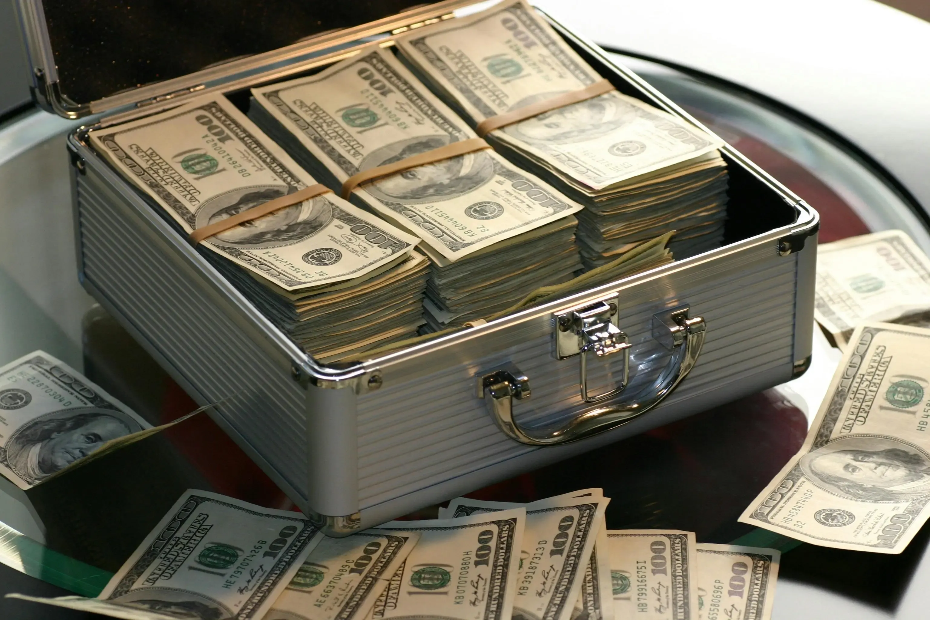 How to Overcome Budgeting Struggles and Save More Money