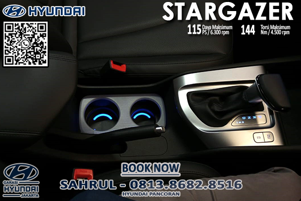 Interior Hyundai STARGAZER cup holder with Ambience Blue Lamp