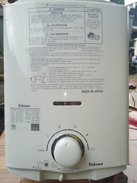 Fhoto water heater gas merk paloma diambil didaerah pasir ipis lembang