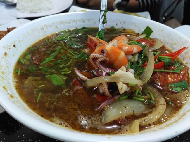 menu best di halal amin vietnam tomyam seafood