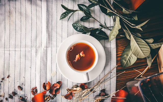 6 unique ways to get beauty from tea