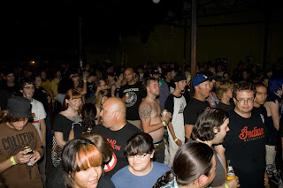 Photo of Red 7 crowd