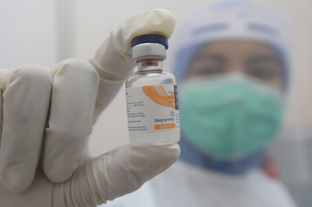 Jokowi Ingatkan Pemda Percepat Vaksinasi COVID-19 di Daerah