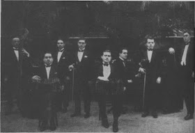 Elvino Vardaro integrando la orquesta de Roberto Firpo en 1923
