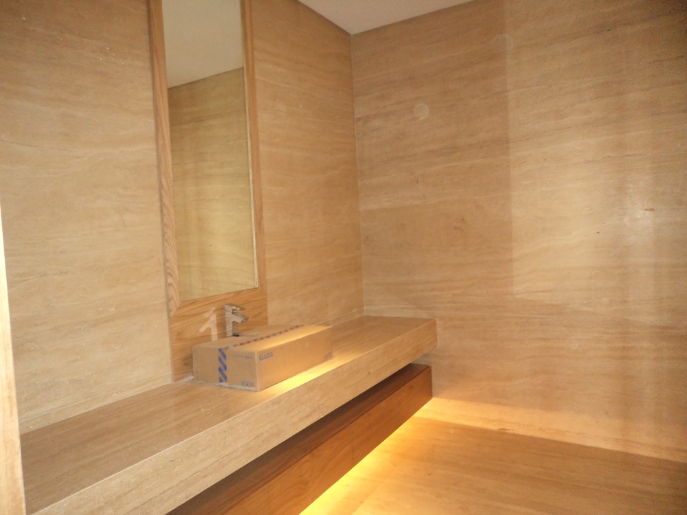 Marmer Travertine Untuk Desain Interior dan Exterior  Rumah 