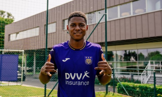 F.E.F. Solicitó permiso al Anderlecht por Nilson Angulo para el Mundial Sub 20