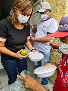 Secretária Ana Cláudia visita Restaurante Popular do Governo do Estado em Campina e cobra da Prefeitura reabertura dos que foram fechados por Romero