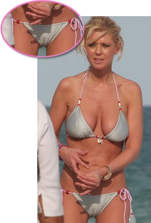 Tara Reid camel toe