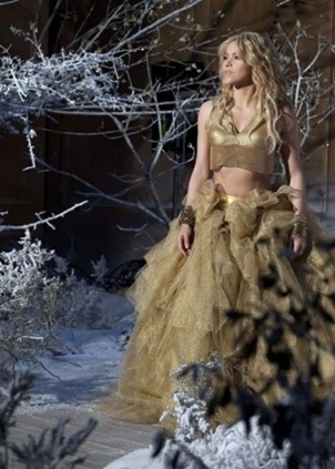 783515w34001dfp_6143582_trg_shakira_freixenet_set_112410w600h600