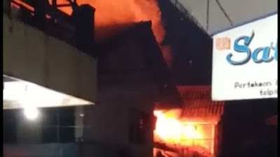 Di Sukabumi, Diduga Dari Korsleting Listrik Satu Rumah Ludes Terbakar