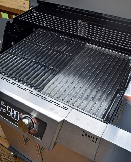 CharBroil Cruise's Amplifire infrared system cooks food three ways.