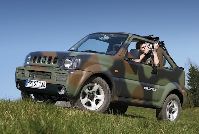 Carscoop JimnySE 201 Suzuki Jimny Cabrio "Daktari" & "Camouflage"