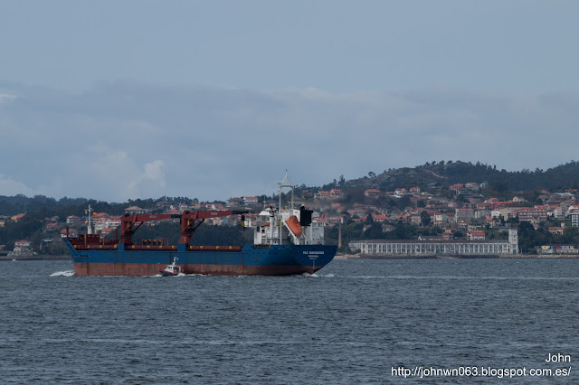 paz navigator, cargo ship, puerto de vigo, photos ships