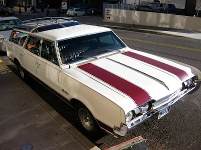 1967 oldsmobile vista cruiser