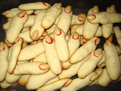 Resep Halloween Cookie (Witch finger)