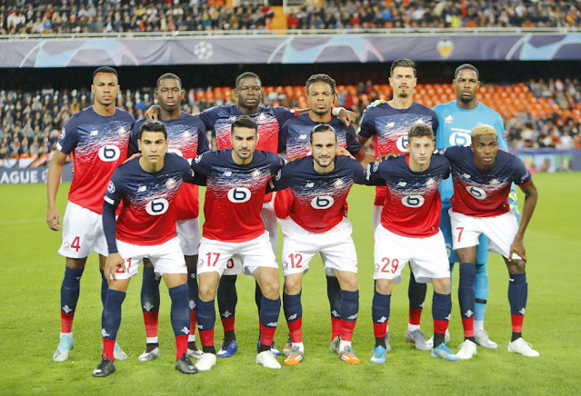 LILLE OLYMPIQUE SPORTING CLUB. Temporada 2019-20. Gabriel Magalhães, Boubakary Soumaré, Adama Soumaoro, Loïc Rémy, José Fonte, Mike Maignan. Benjamin André, Zeki Çelik, Yusuf Yazıcı, Domagoj Bradarić, Victor Osimhen. VALENCIA C. F. 4 🆚 LILLE OLYMPIQUE S. C. 1 Martes 05/11/2019, 21:00 horas. Liga de Campeones, fase de grupos, Grupo H, jornada 4. Valencia, estadio de Mestalla: 38.252 espectadores. GOLES: ⚽0-1: 25’, Victor Osimhen. ⚽1-1: 66’, Dani Parejo, de penalti. ⚽2-1: 82’, Adama Soumaoro, en propia puerta. ⚽3-1: 84’, Geoffrey Kondogbia. ⚽4-1: 90’, Ferran Torres.