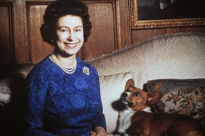 Top 10 Most Famous Celebrity Dogs The Queen’s Corgis – Susan