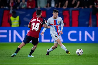 Barcelone bat Osasuna et touche le titre de la Liga :