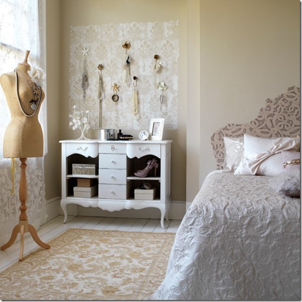 96_00000defd_92fe_orh550w550_bedroom-country-Ideal-Home4