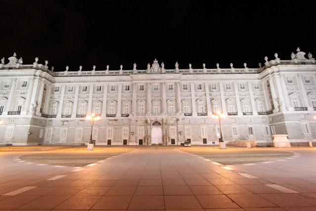 Palazzo reale di notte-Madrid