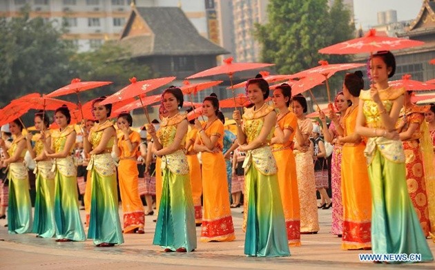 Namanama Tarian tradisional Indonesia dan asal daerahnya