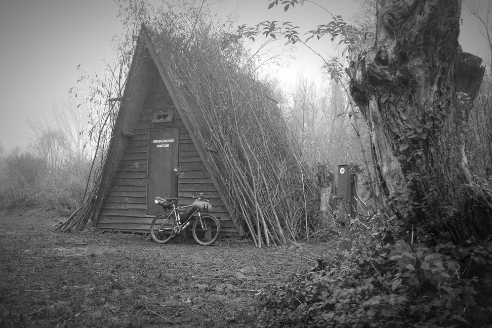 murderhut_bw