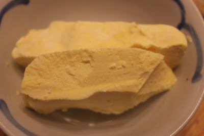 Frozen unpasteurised crème fraîche