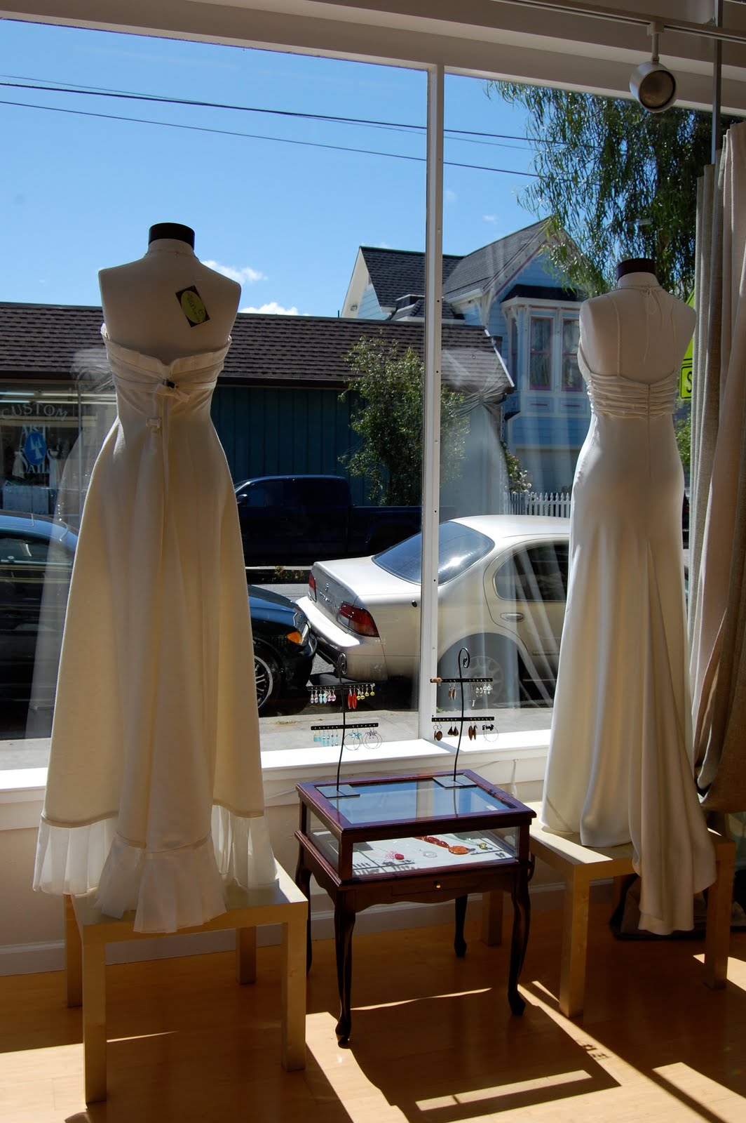 Amazing East  Bay  Bridal  Dress  Shop  Lilac Dress  