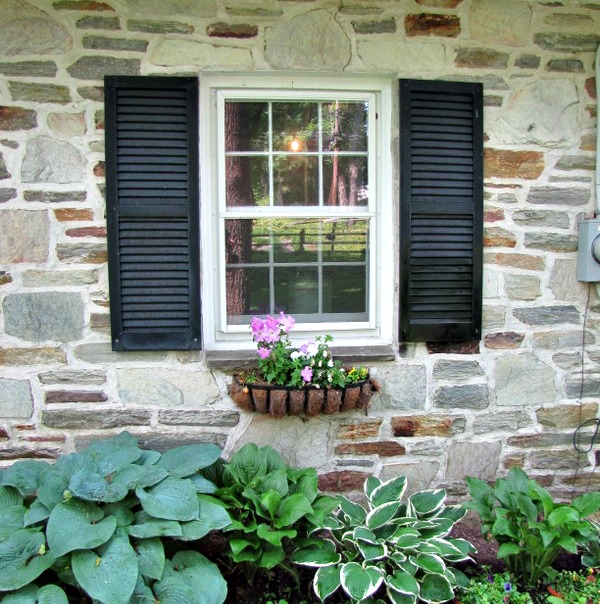 How to make your own exterior Shutters }