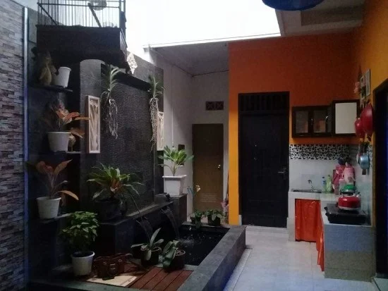 ide inspiratif dapur dan ruang makan terbuka menghadap taman