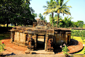 Chausath Yogini Temple, Hirapur