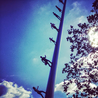 Walking into the Sky (Carnegie Mellon University): Aim for high goals and develop your network to help you achieve those goals