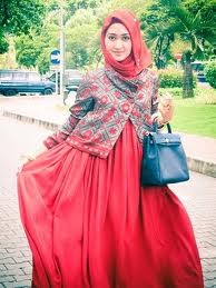 Model Jilbab Terbaru 2013 Model Jilbab Gaul Dian Pelangi Model Jilbab Terbaru 2013 Model Jilbab Gaul Dian Pelangi