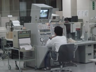 R9080051