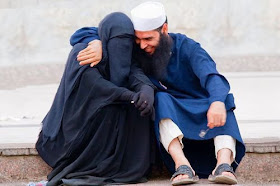 Résultat de recherche d'images pour "couple terroriste islamiste"