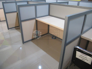 Cubicle Workstation Untuk Kampus Universitas + Furniture Kantor Semarang