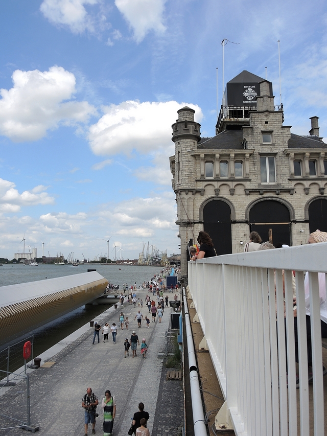 Antwerpen: over de Tall Ship Races en de "verlelijking" van mijn stad