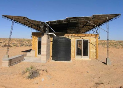 Casa en el desierto