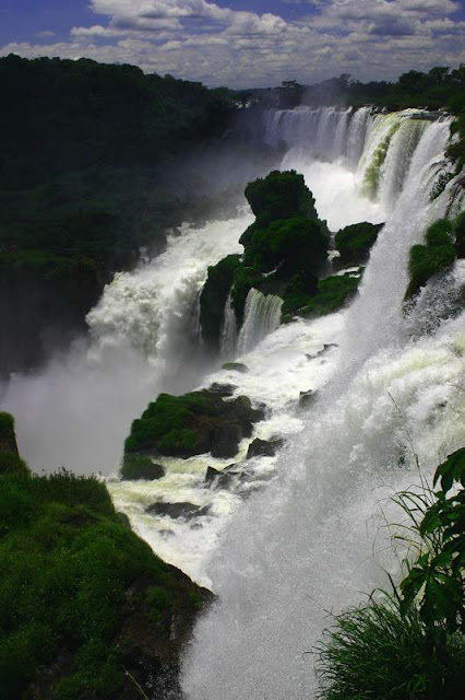 Athirapalli Waterfalls