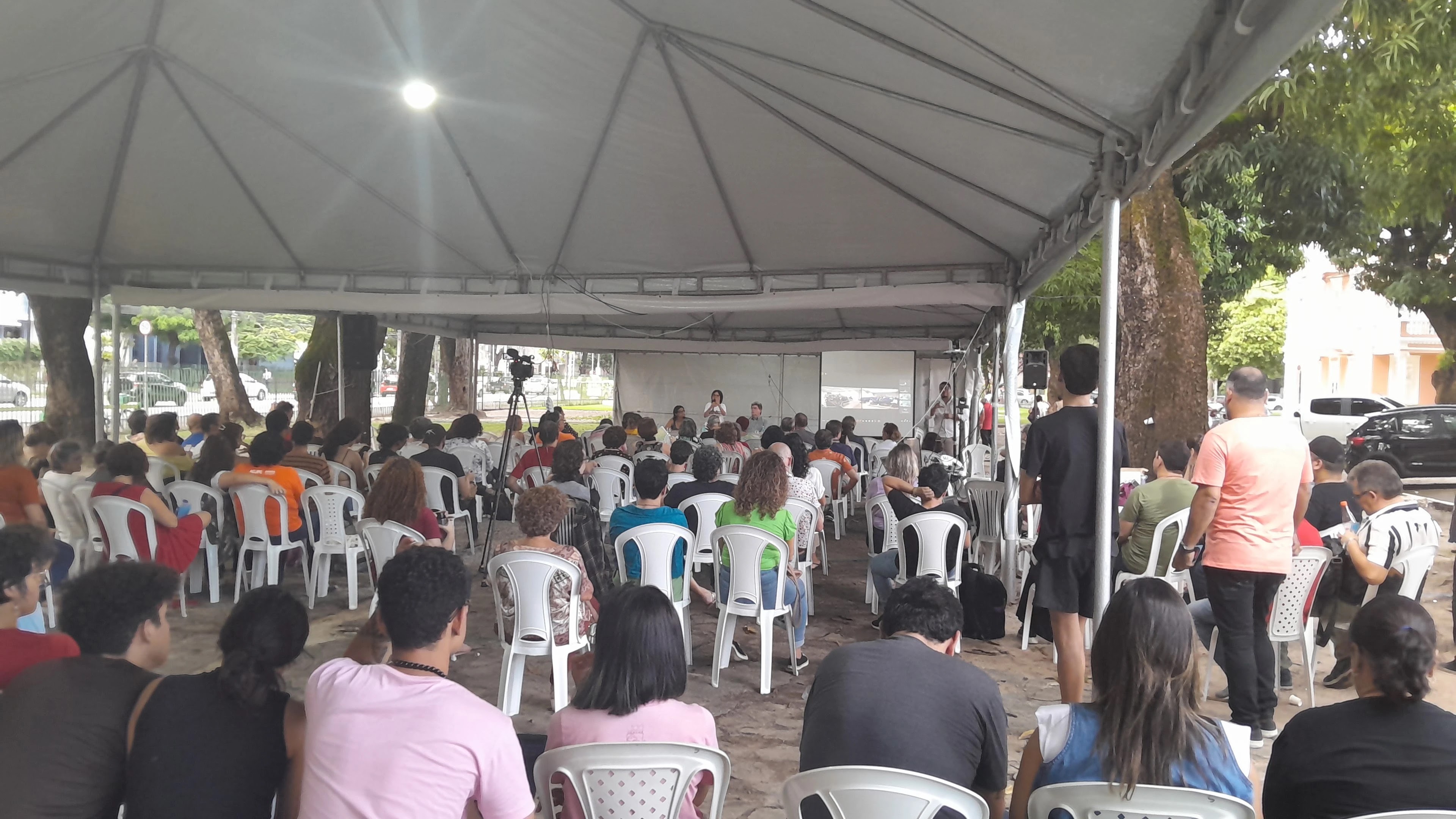 Deflagração da greve dos professores da UFC
