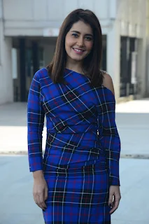 Actress Raashi Khanna Stills at Venky Mama movie Press Meet