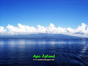 .isn't this an image of an Island Paradise waiting for your visit? (apo island beaches )