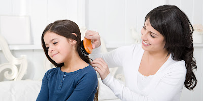 Consejos para que el cabello de tus hijos crezca fuerte y bonito